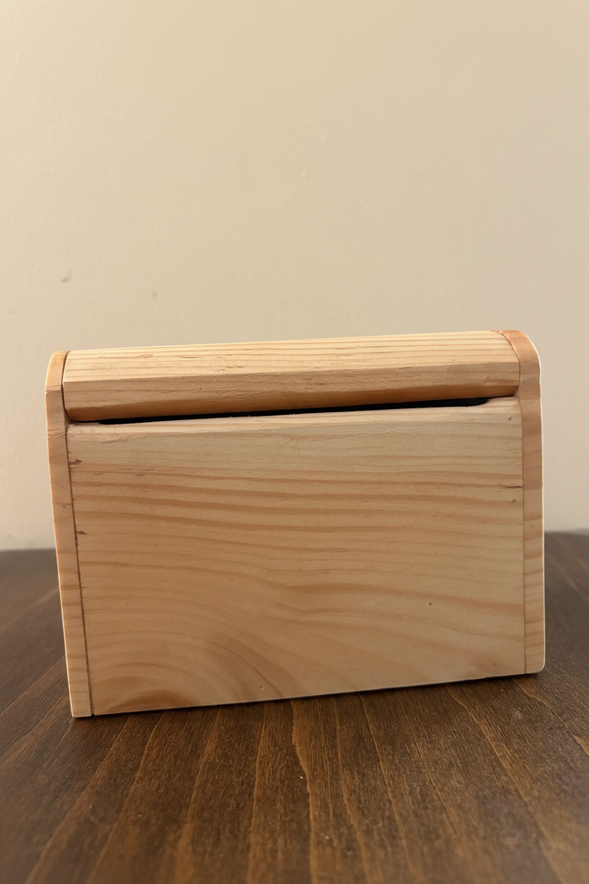 Small Pine Keepsake Chest